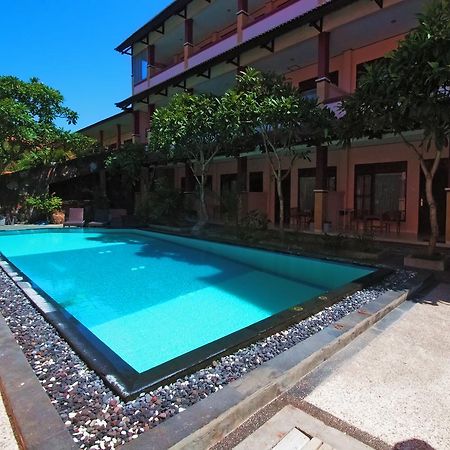 Pesona Beach Inn Kuta Lombok Eksteriør bilde