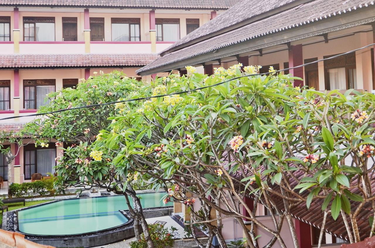 Pesona Beach Inn Kuta Lombok Eksteriør bilde