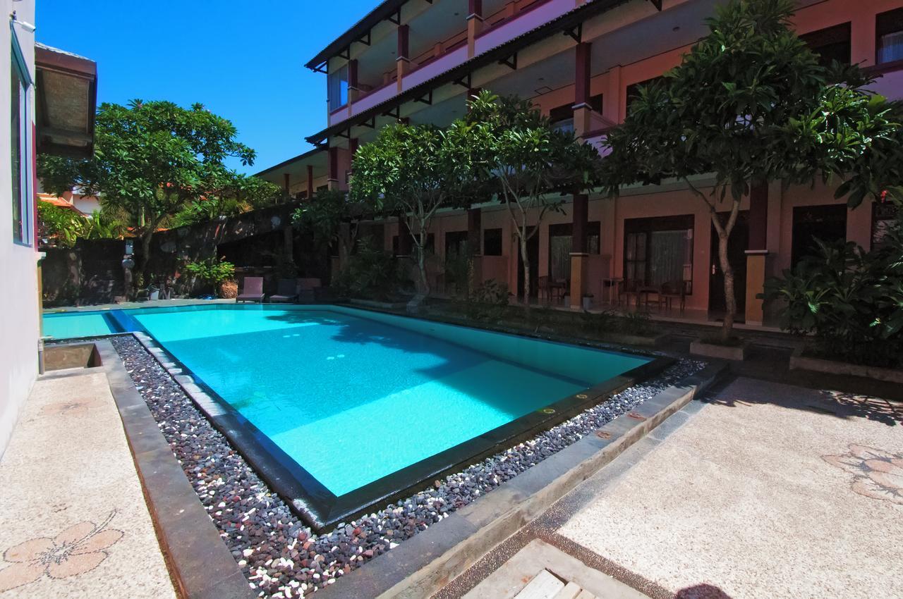 Pesona Beach Inn Kuta Lombok Eksteriør bilde