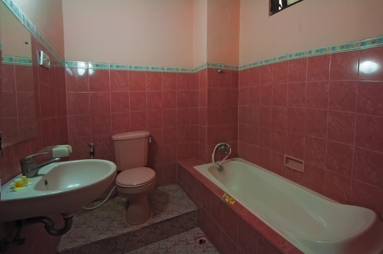 Pesona Beach Inn Kuta Lombok Eksteriør bilde