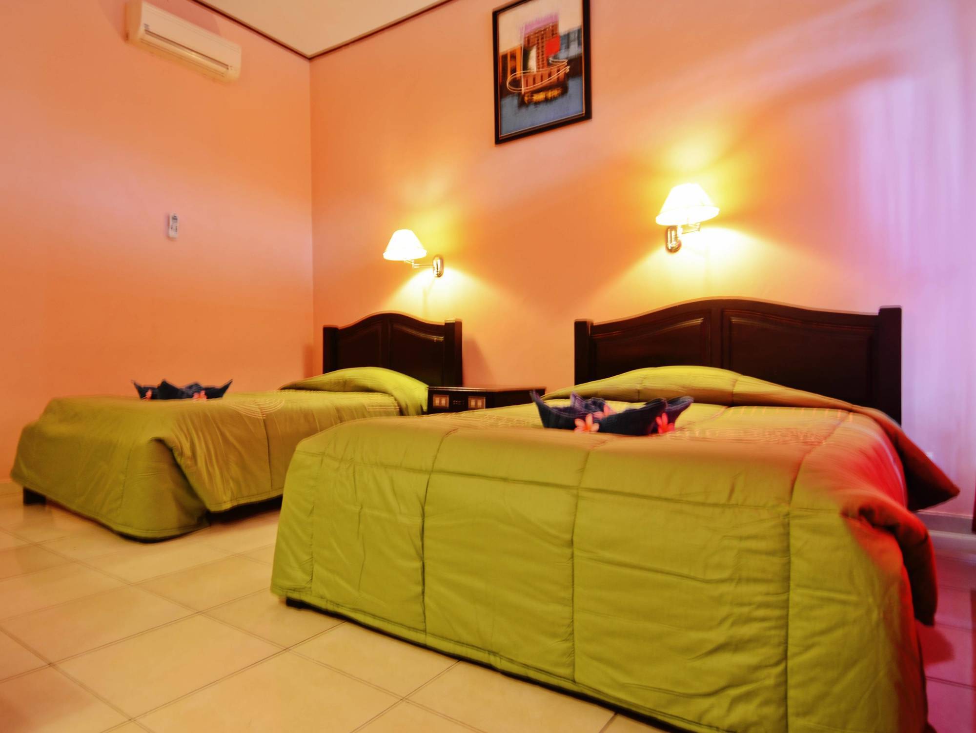 Pesona Beach Inn Kuta Lombok Eksteriør bilde