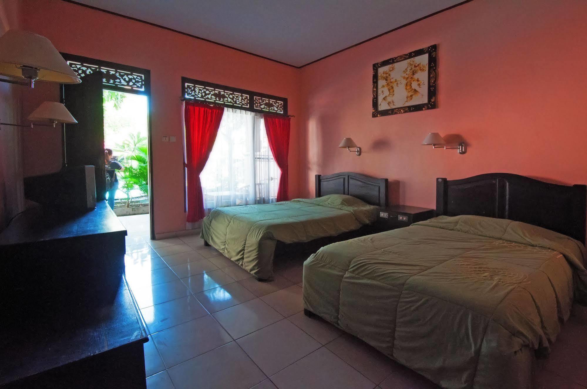 Pesona Beach Inn Kuta Lombok Eksteriør bilde