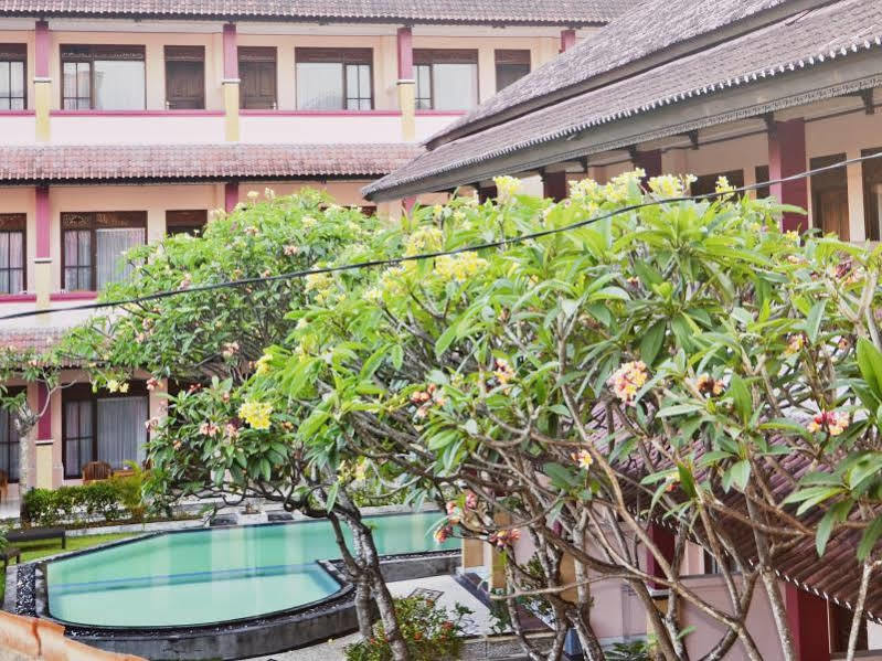 Pesona Beach Inn Kuta Lombok Eksteriør bilde